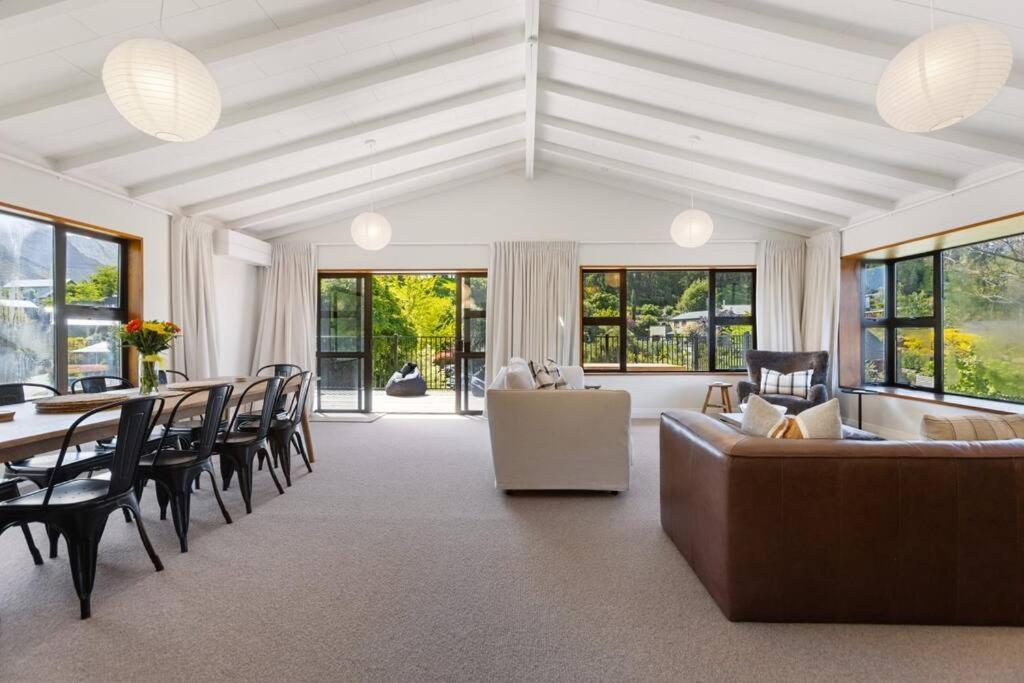 Peakview Lodge Wanaka Dış mekan fotoğraf